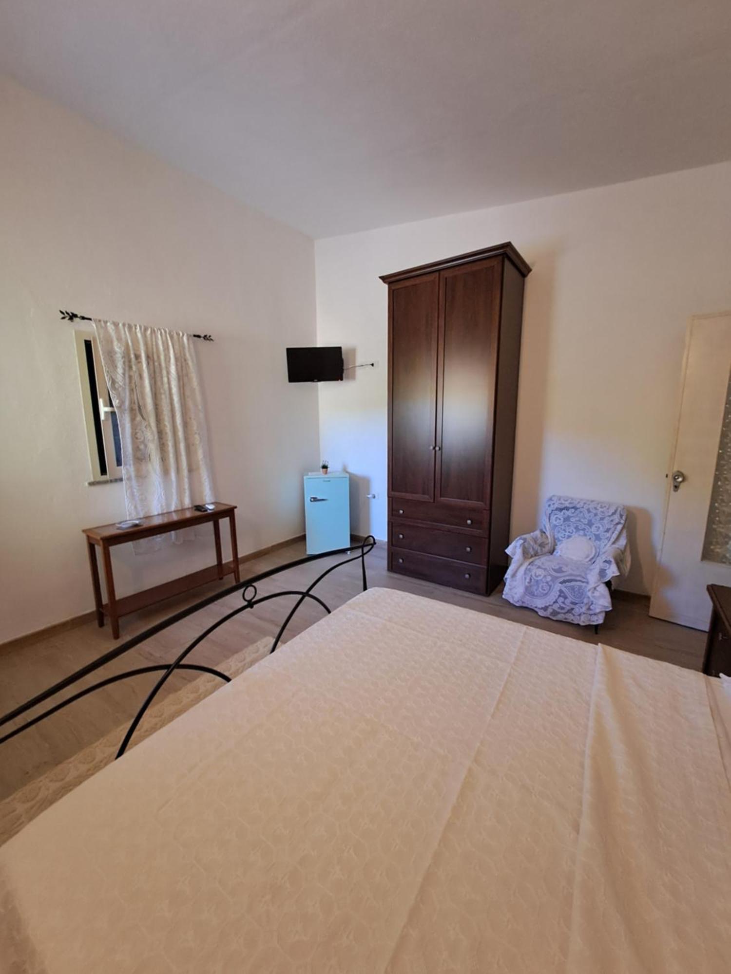 B&B Li Salcuneddi Aglientu Εξωτερικό φωτογραφία